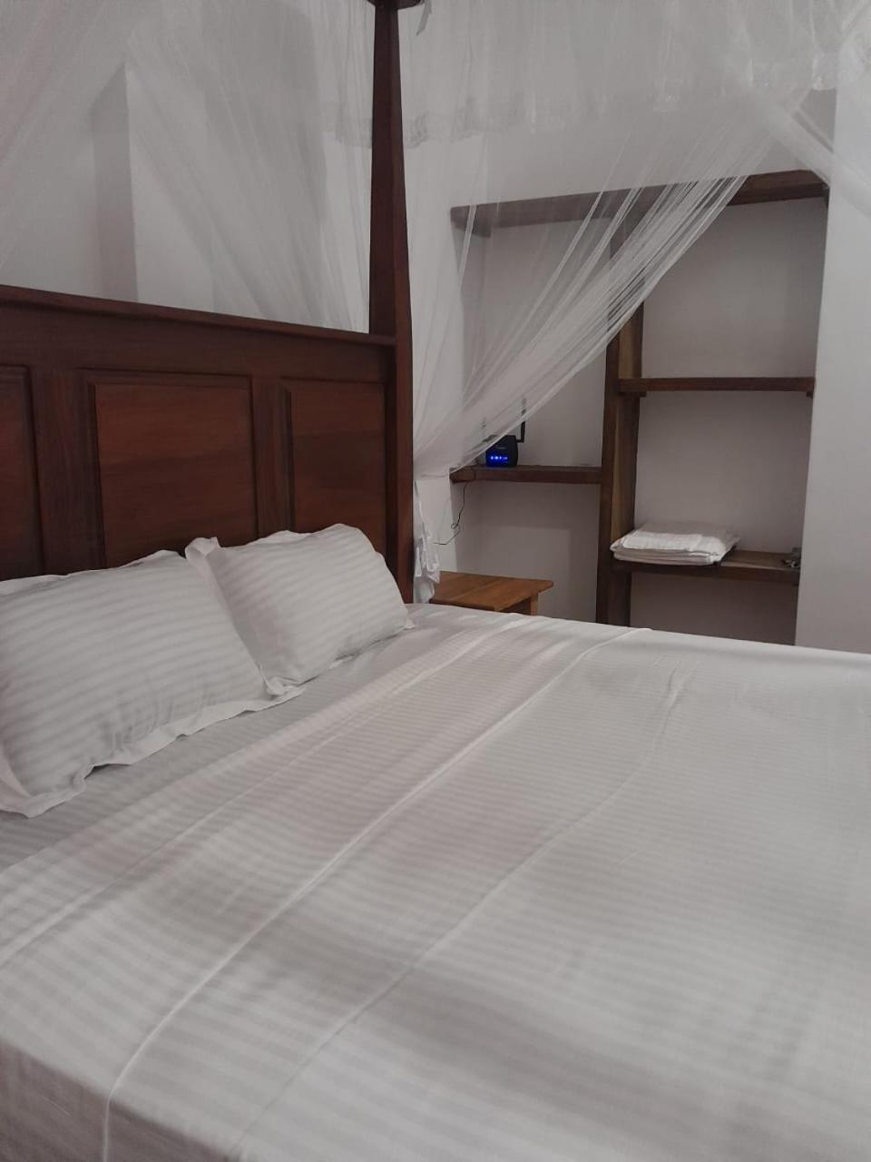 Abraham Beach House Тангале Екстериор снимка